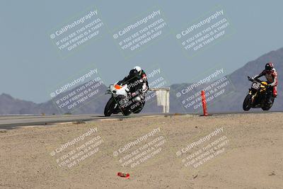 media/Oct-02-2025-Racers Edge (Thu) [[2c91cb6ab3]]/2-A Group/Session 5-Turn 12 (130pm)/